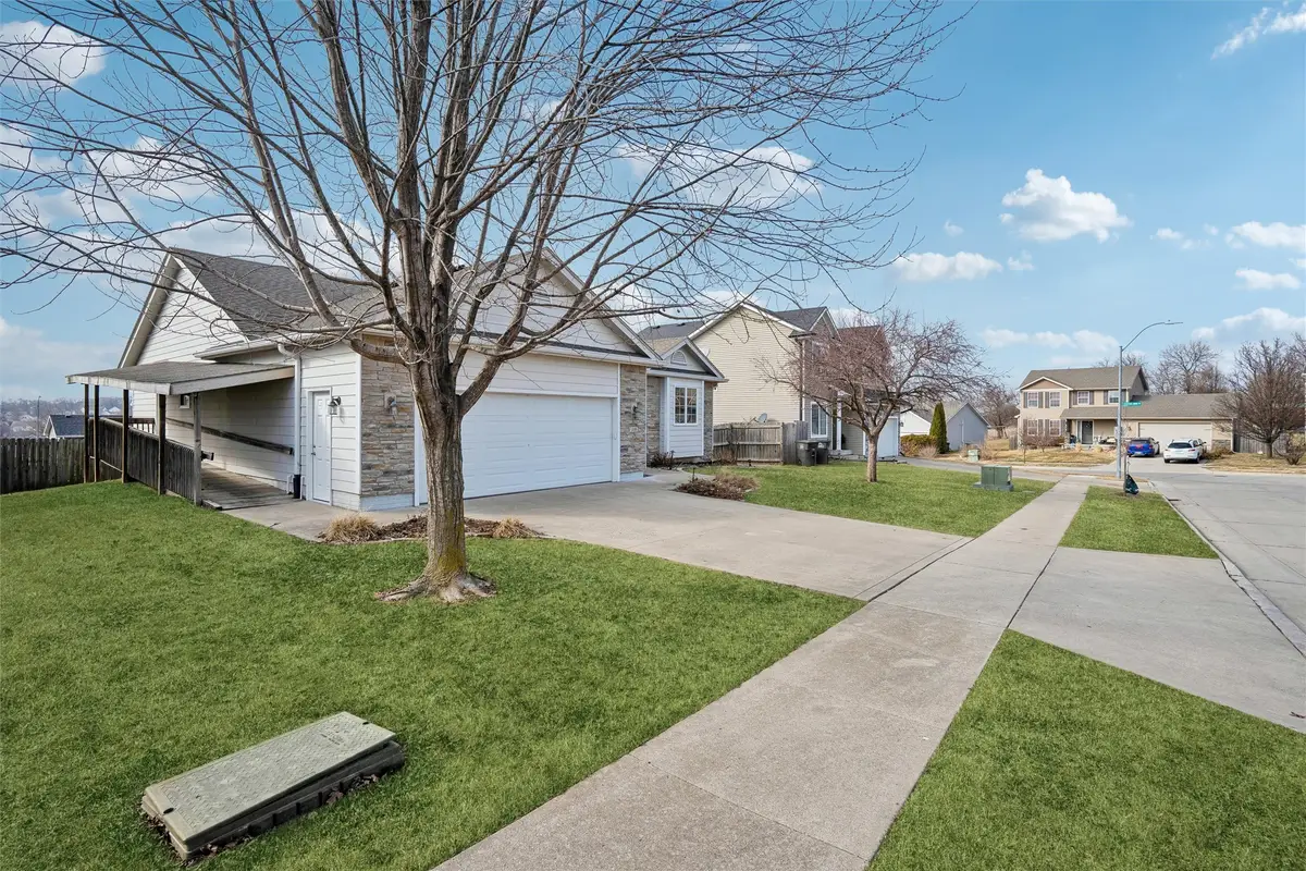 5720 SE 35th Street, Des Moines, IA 50320 - #1