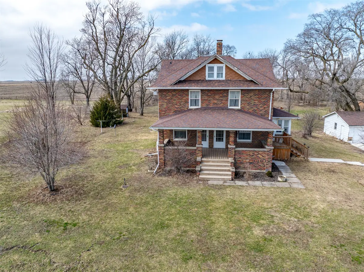 1337 Pitzer Road, Earlham, IA 50072 - #1