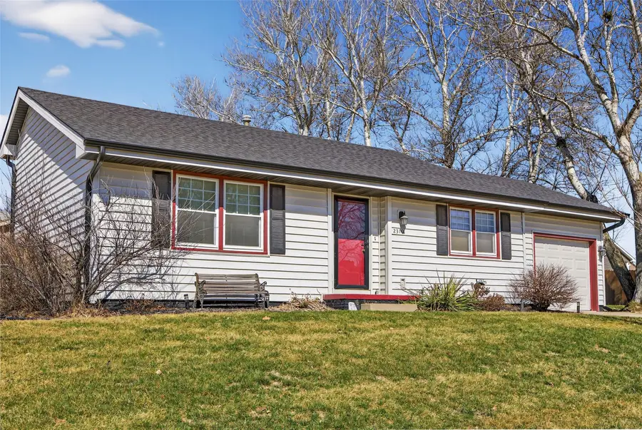 2319 Shady Lane Drive, Norwalk, IA 50211 - #2