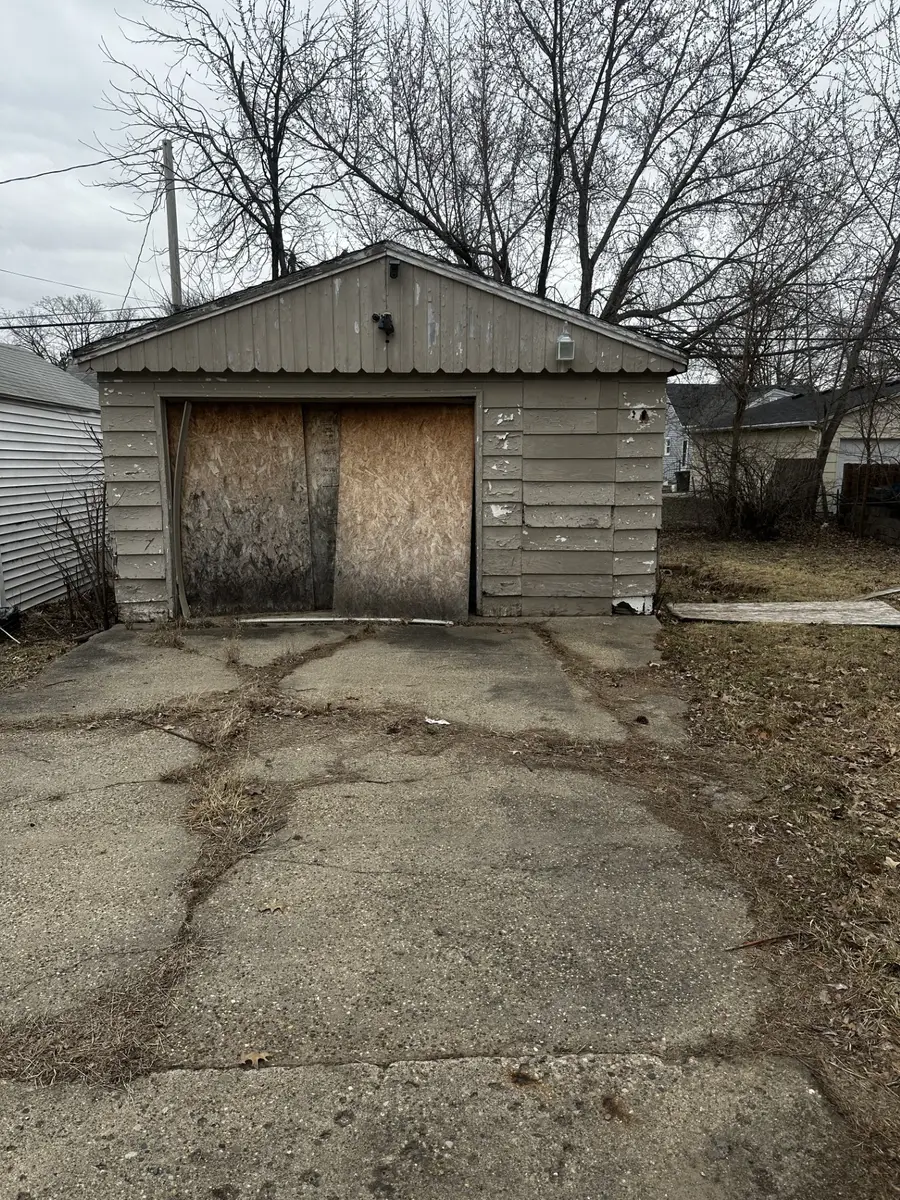 4013 2nd Avenue, Des Moines, IA 50313 - #2