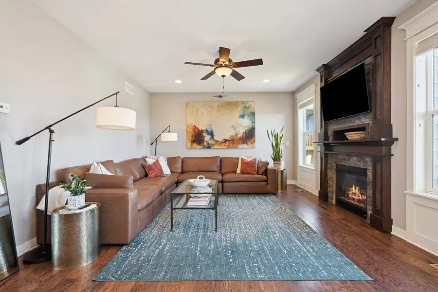 876 S 93rd Street, West Des Moines, IA 50266 - #2