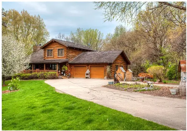 6640 NW Beaver Drive, Johnston, IA 50131