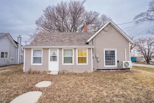 313 1st Avenue, Collins, IA 50055