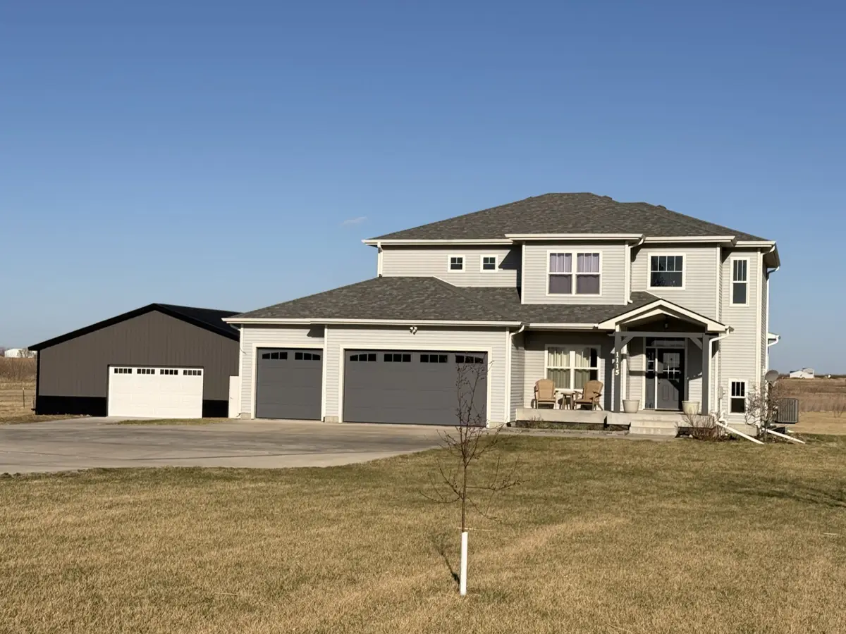 1115 Pleasant Street Ne, Bondurant, IA 50035 - #1