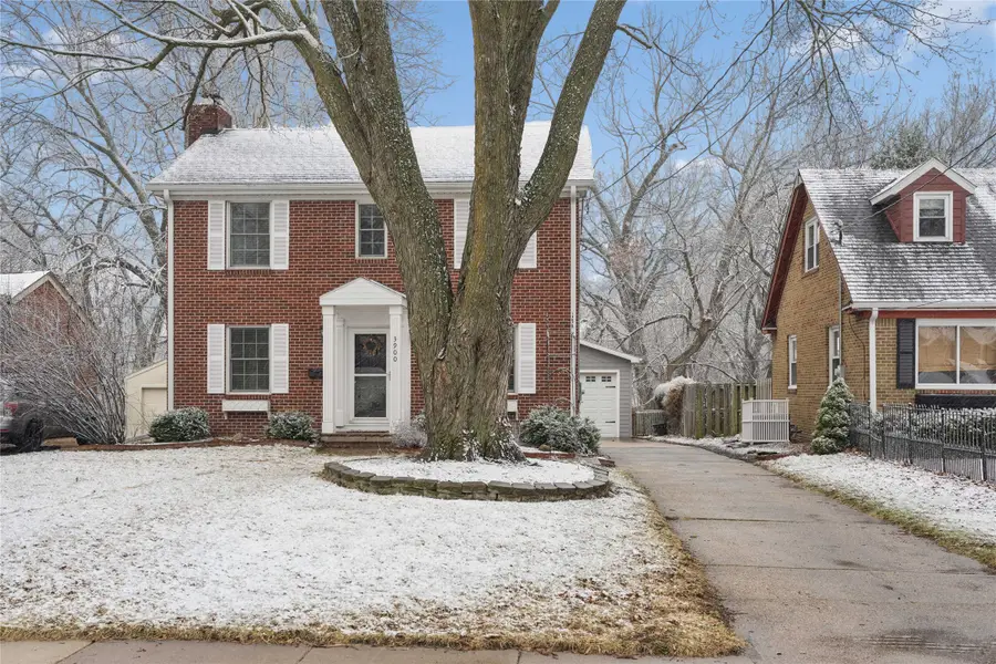 3900 Clinton Avenue, Des Moines, IA 50310 - #2