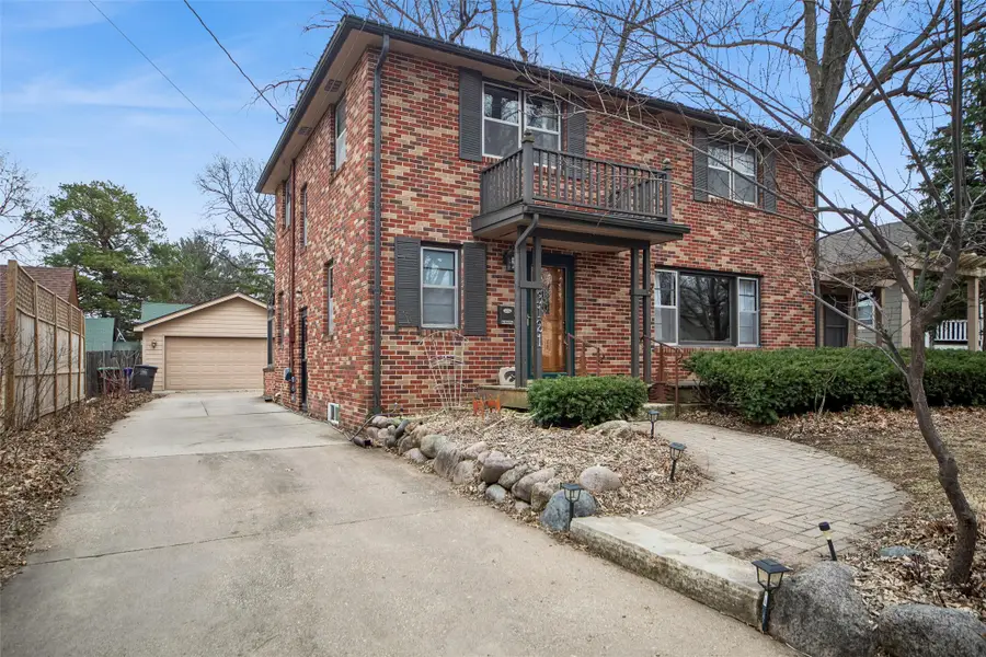 3121 44th Street, Des Moines, IA 50310 - #2