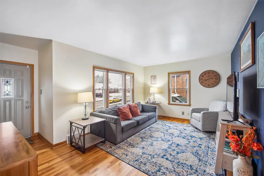 5816 Snyder Avenue, Des Moines, IA 50322 - #3