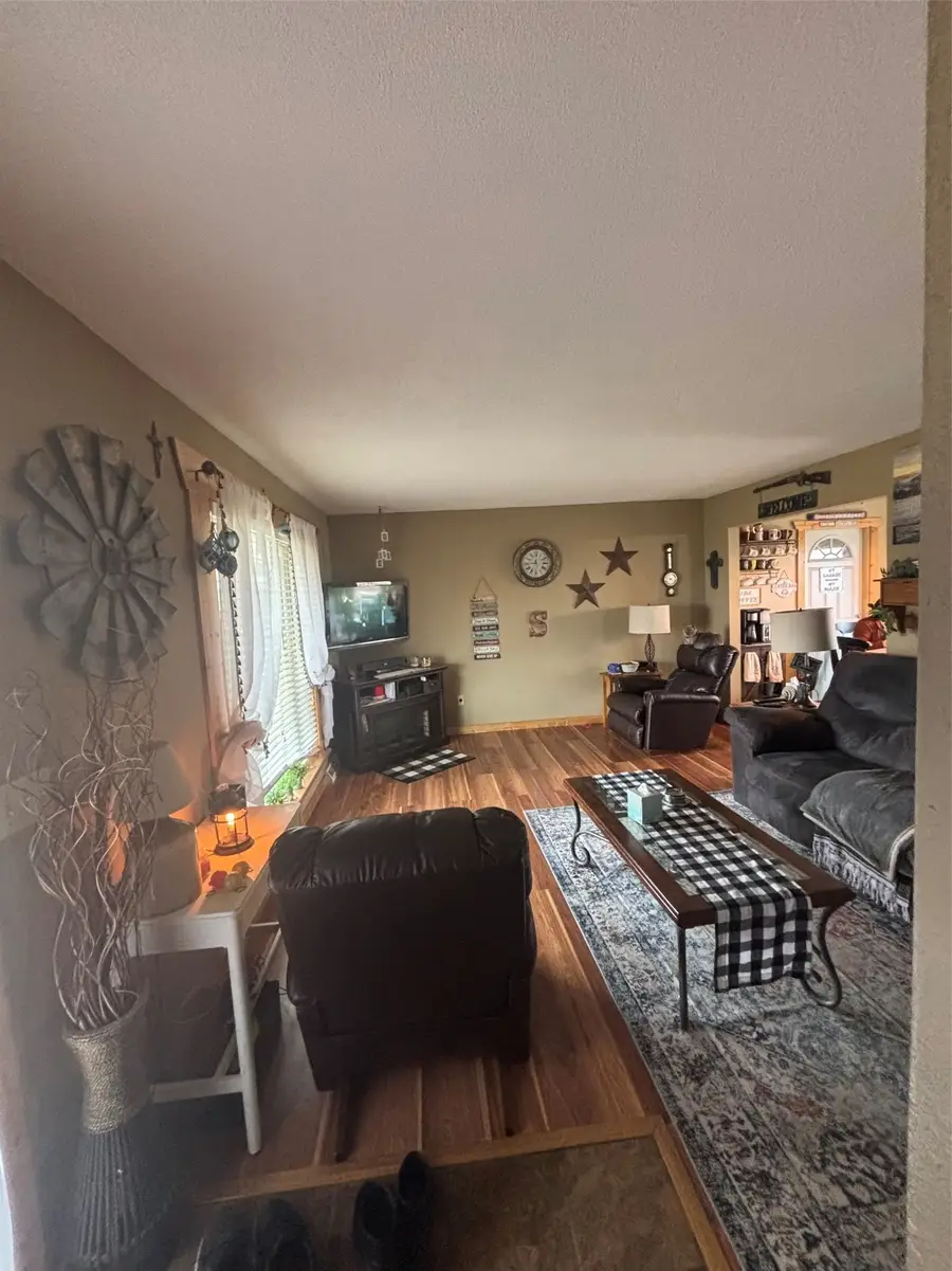 1488 Starline Avenue, Osceola, IA 50213 - #2