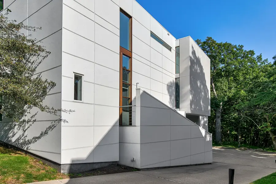 217 49th Street, Des Moines, IA 50312 - #2