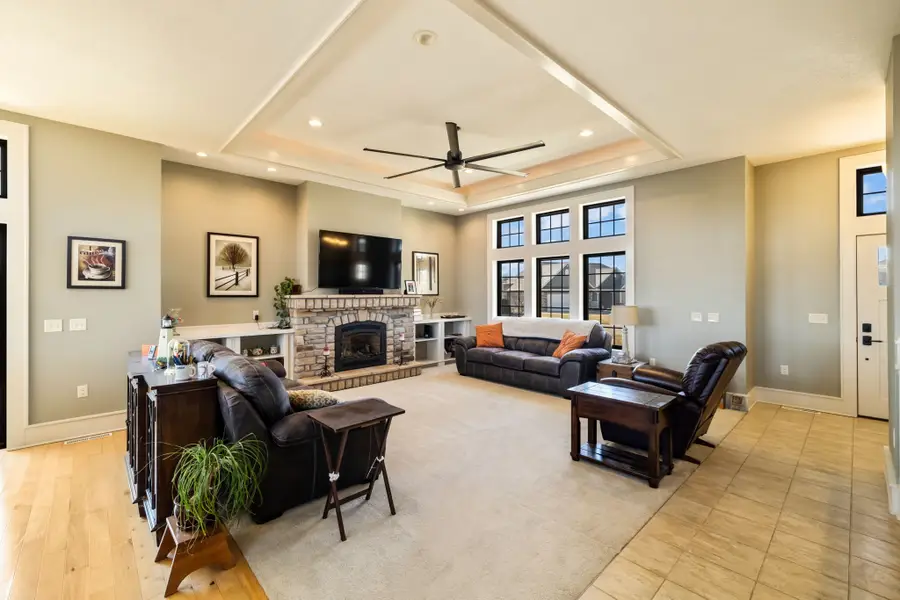 730 Country Side Lane, Pella, IA 50219 - #3