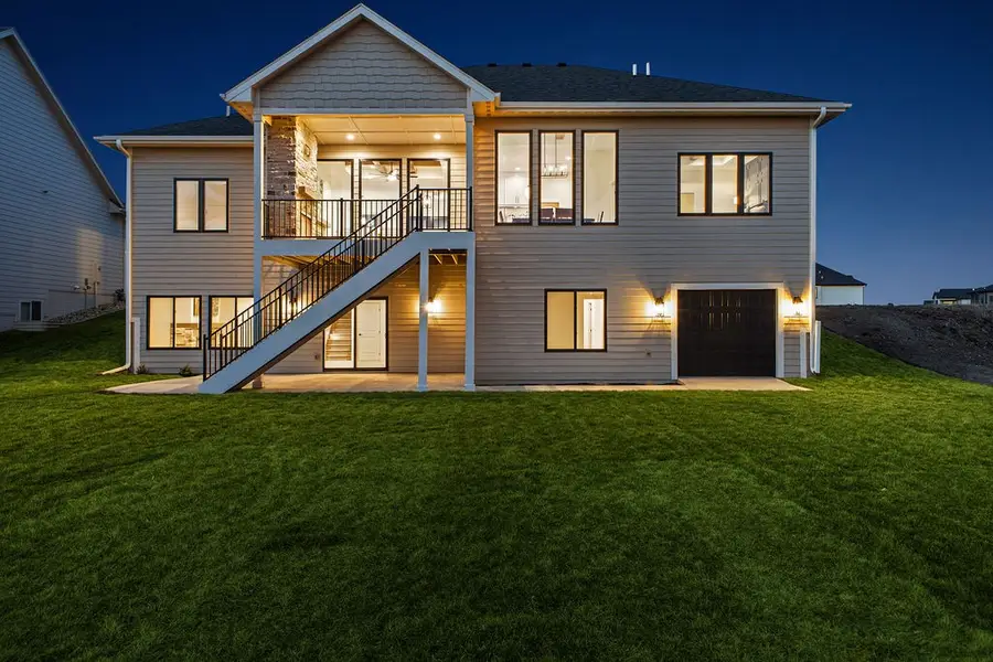 5300 175th Street, Urbandale, IA 50323 - #3