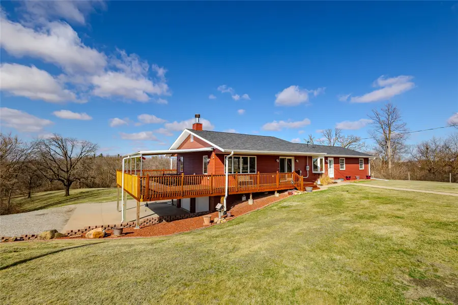 705 W 9th Street N, Newton, IA 50208 - #2