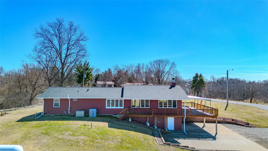 705 W 9th Street N, Newton, IA 50208 - #3