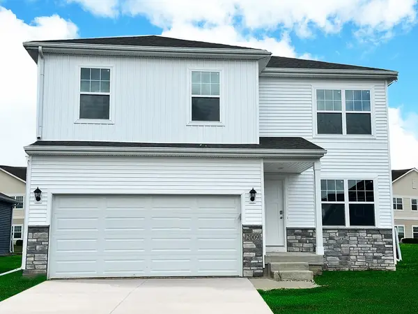 2930 Osprey Street, Norwalk, IA 50211