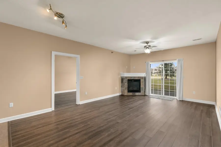 8350 Ep True Parkway #4104, West Des Moines, IA 50266 - #3