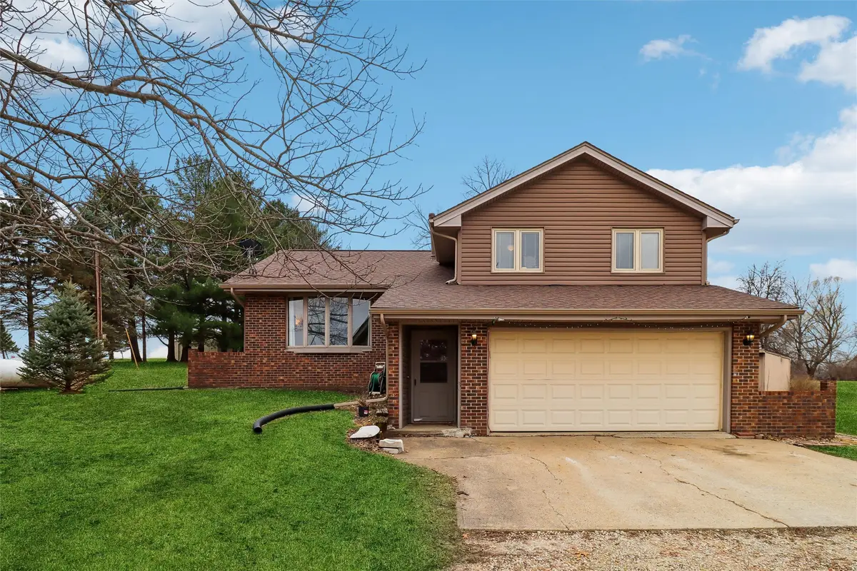 11584 76th Lane, Indianola, IA 50125 - #1