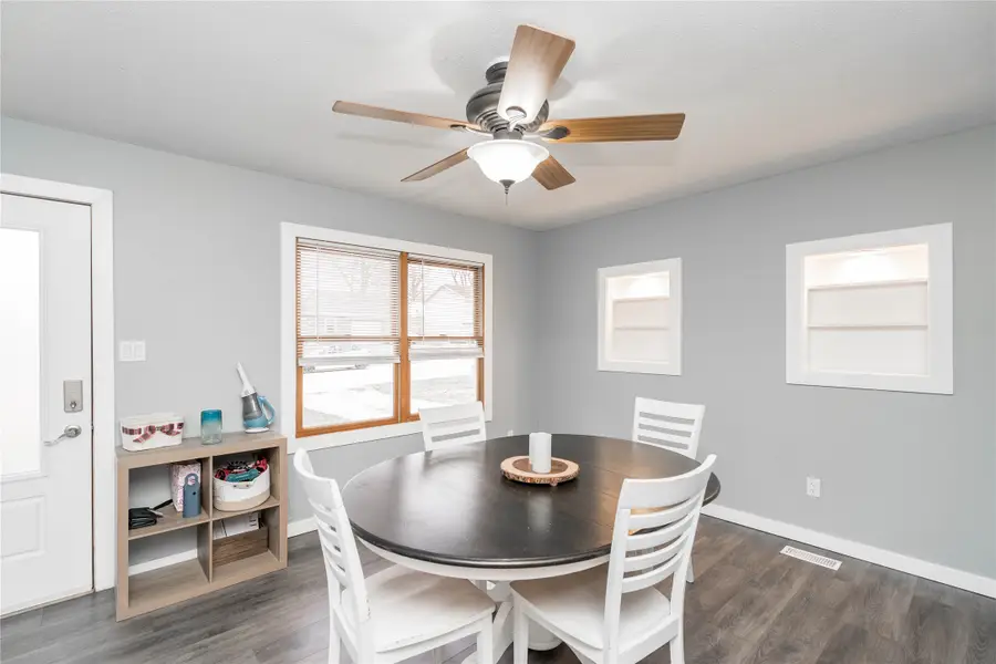 4715 Devlin Drive, Norwalk, IA 50211 - #2