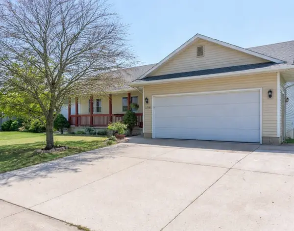 2716 River Ridge Road, Des Moines, IA 50320