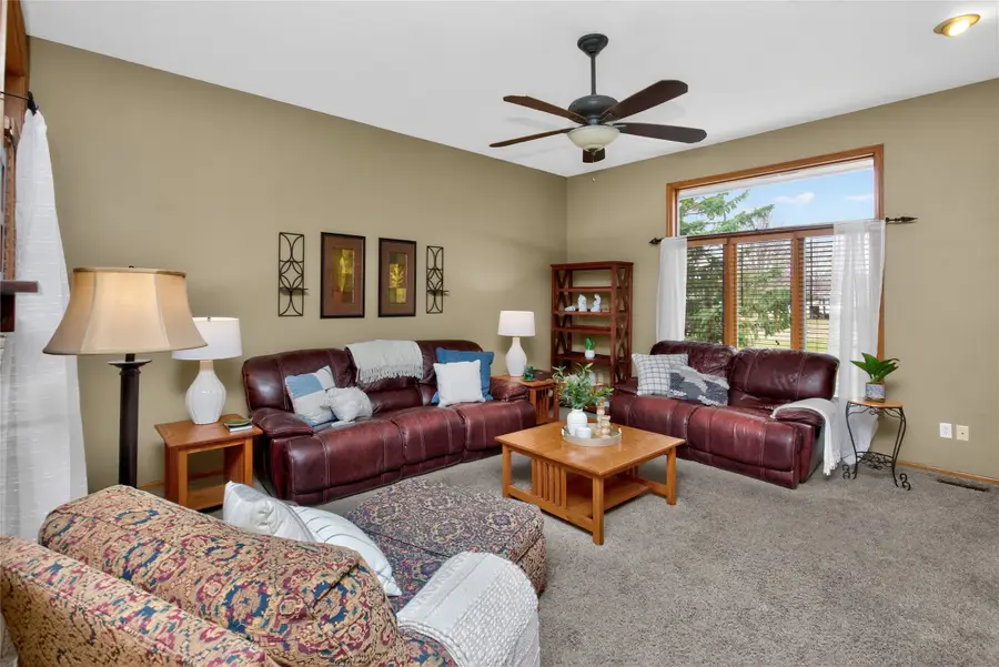 1986 NW 152nd Street, Clive, IA 50325 - #3