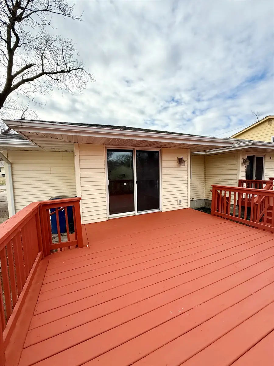 7713 Dellwood Drive, Urbandale, IA 50322 - #3