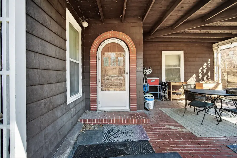 459 27th Street, Des Moines, IA 50312 - #3