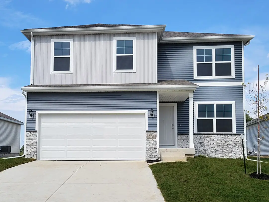 5718 152nd Street, Urbandale, IA 50111 - #1