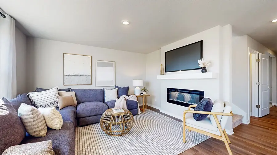 5718 152nd Street, Urbandale, IA 50111 - #3