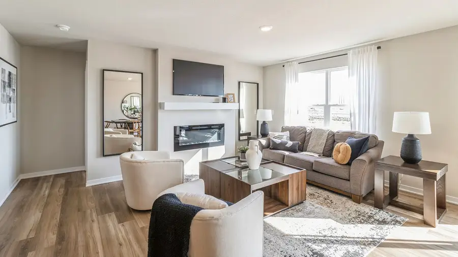 5719 152nd Street, Urbandale, IA 50111 - #2