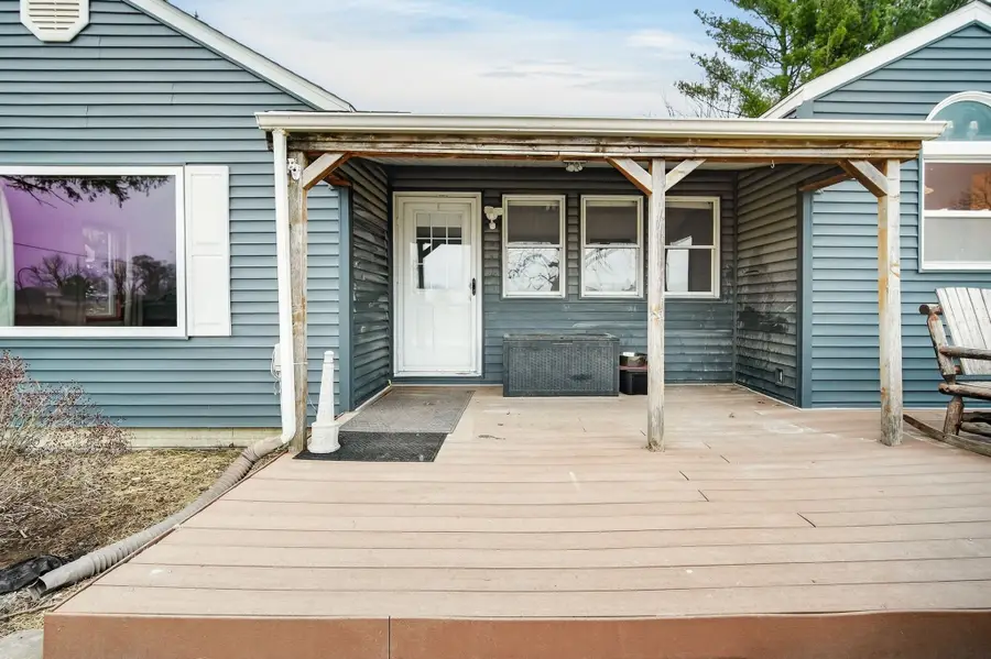 7947 50th Avenue, Prole, IA 50229 - #2