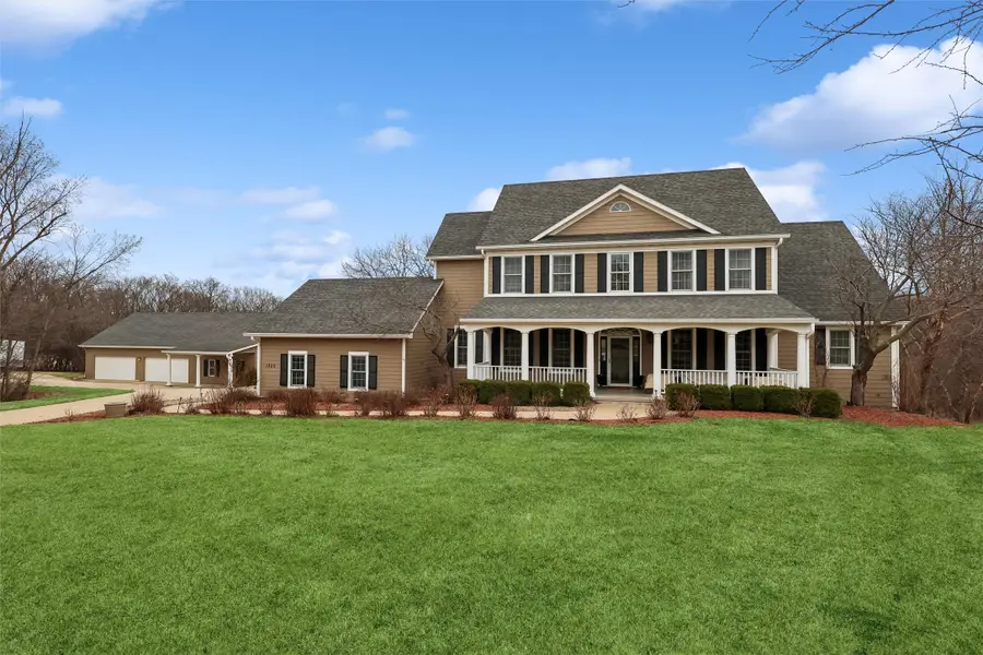 1820 SE Browns Woods Cove, West Des Moines, IA 50265 - #2