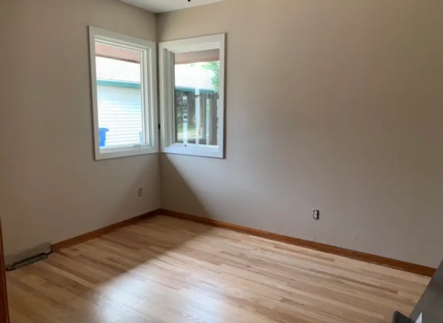 3106 Roblang Court, Des Moines, IA 50317 - #2