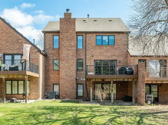 684 58th Place #11, West Des Moines, IA 50266 - #3