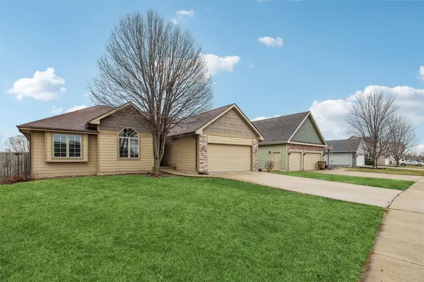 511 Mallard Pointe Drive Nw, Bondurant, IA 50035