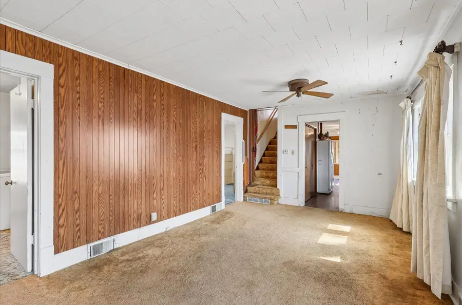 3805 Bowdoin Street, Des Moines, IA 50313 - #3