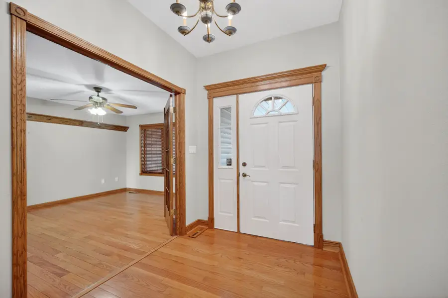 906 NE Barrington Court, Ankeny, IA 50021 - #3