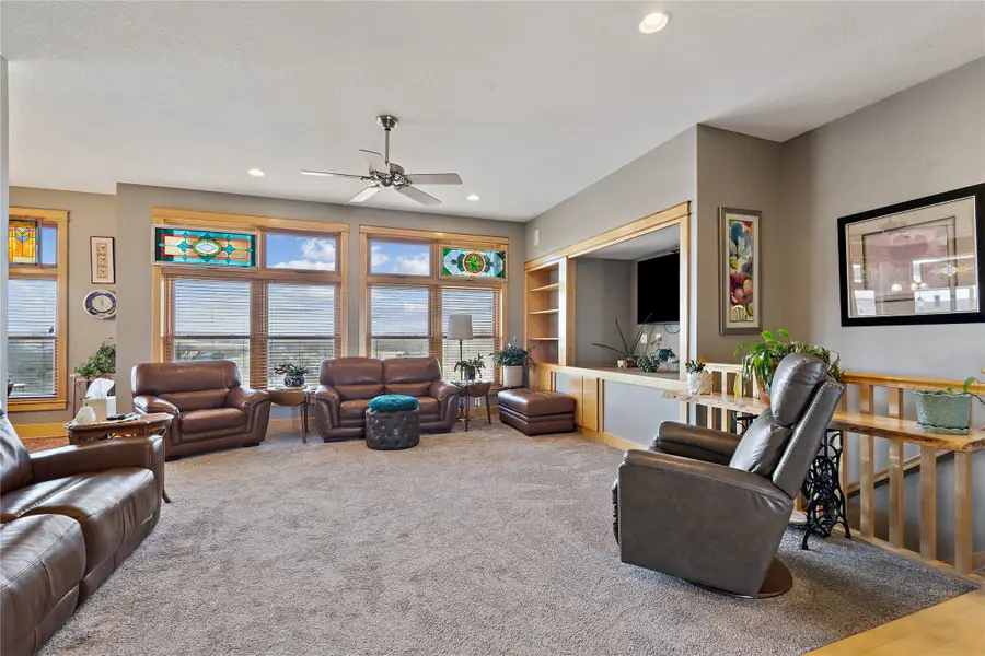 2223 Holliwell Valley Court, Winterset, IA 50273 - #2