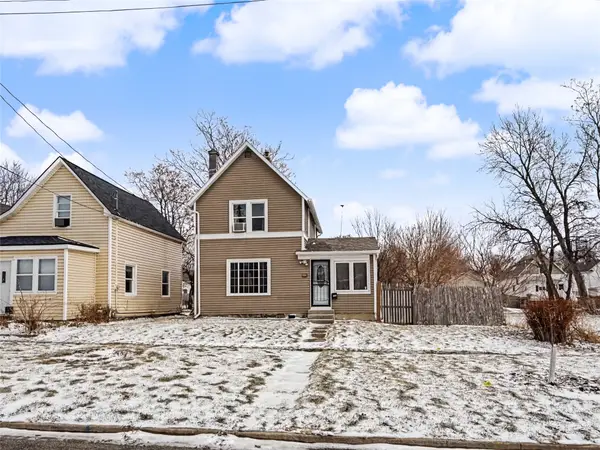 1019 E 8th Street, Des Moines, IA 50316