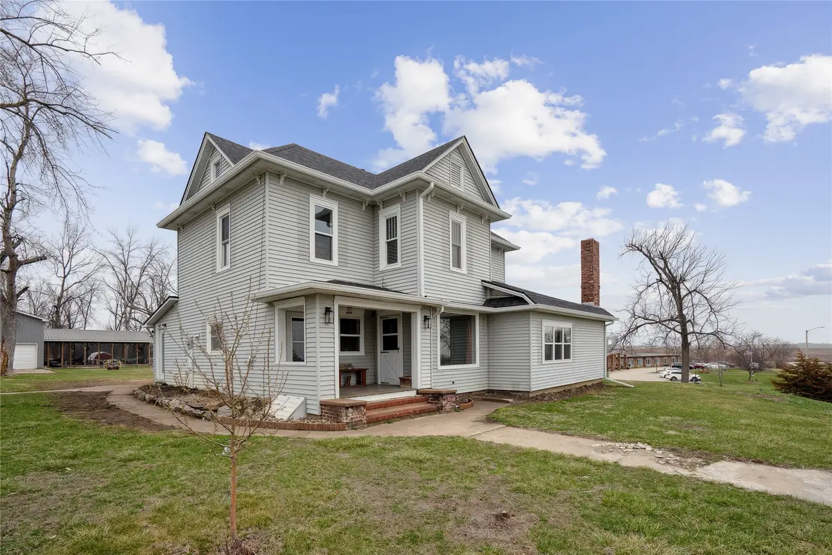 318 E Garfield Street, Zearing, IA 50278 - #1