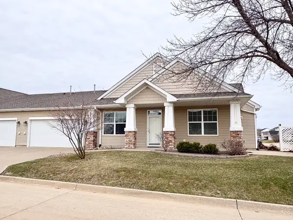 568 82nd Street, West Des Moines, IA 50266
