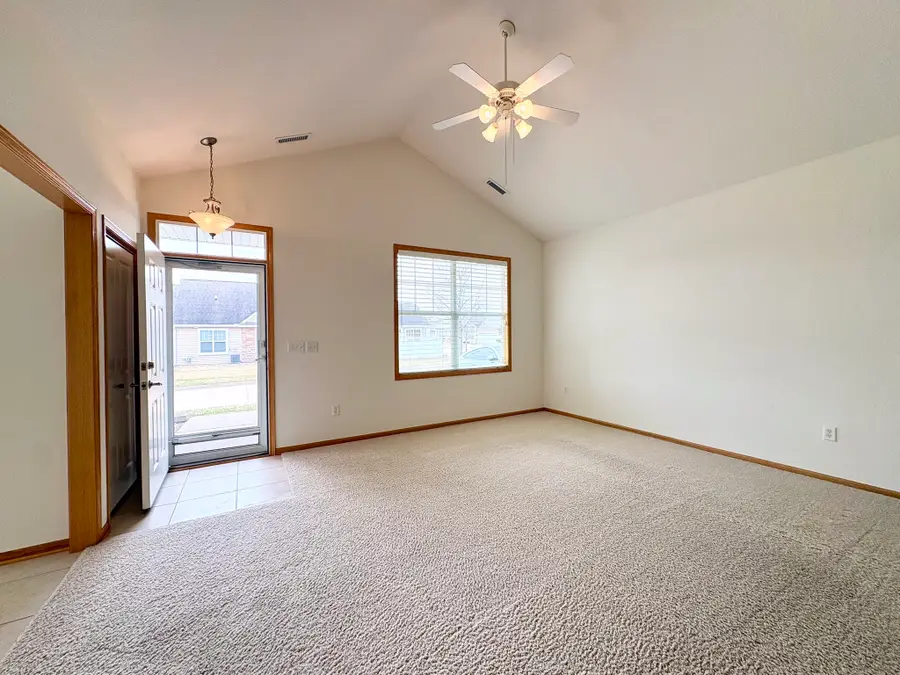 568 82nd Street, West Des Moines, IA 50266 - #3