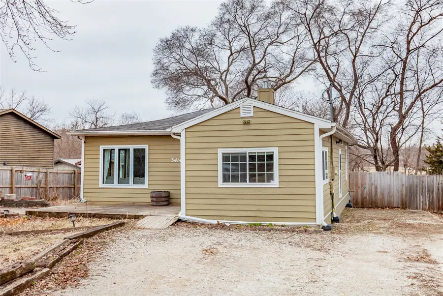 3414 E 35th Street, Des Moines, IA 50317 - #3