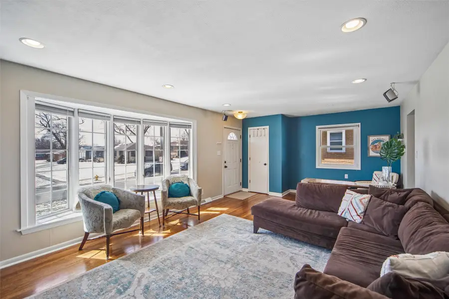 1801 Hillside Street, West Des Moines, IA 50265 - #3