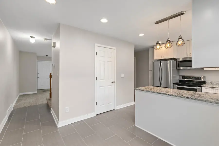 124 Holiday Circle #6, West Des Moines, IA 50265 - #2