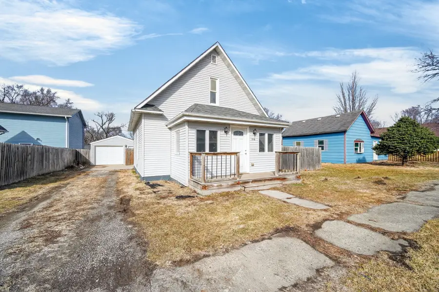 516 W Spring Street, Colfax, IA 50054 - #2