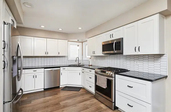 4721 Tamara Lane, West Des Moines, IA 50265