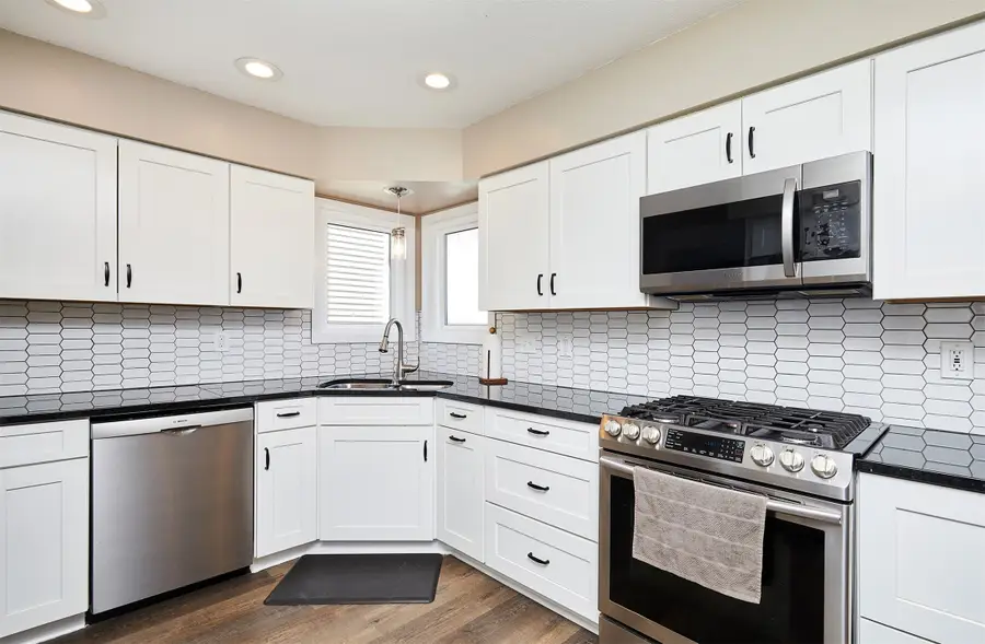 4721 Tamara Lane, West Des Moines, IA 50265 - #3