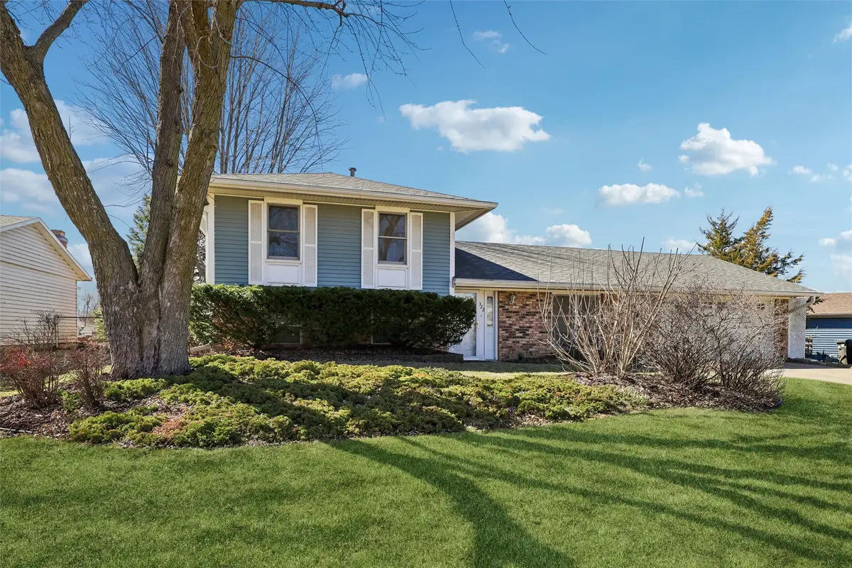 322 NW Stratford Lane, Ankeny, IA 50023 - #1