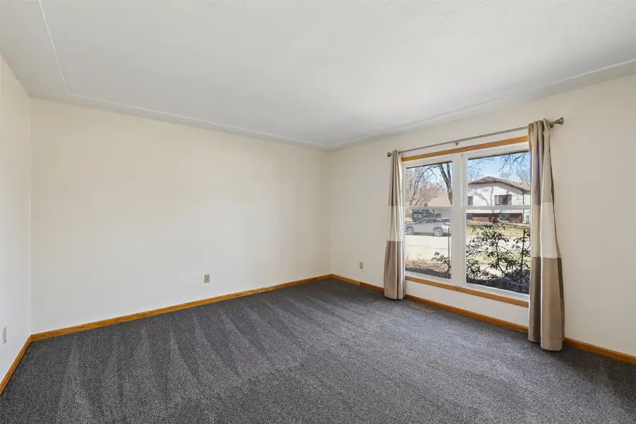 322 NW Stratford Lane, Ankeny, IA 50023 - #3