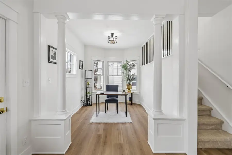 2001 10th Street, Des Moines, IA 50314 - #3