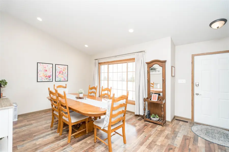 1221 E 14th Street, Norwalk, IA 50211 - #3